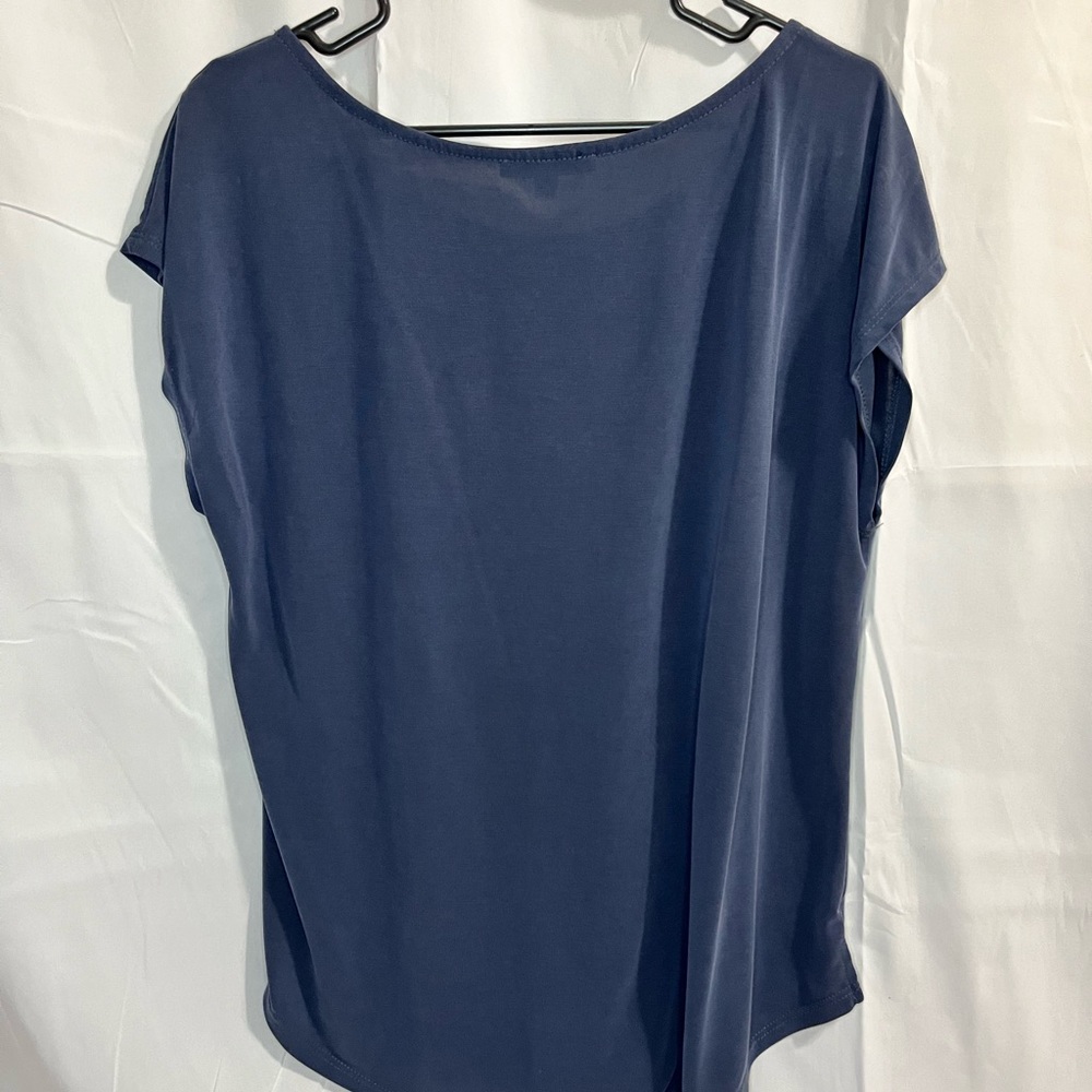 Shirt - Picture 3 of 3